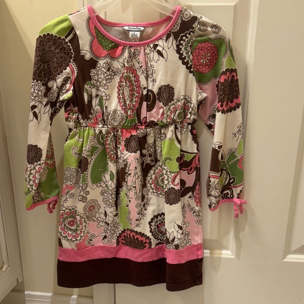 Girls dress